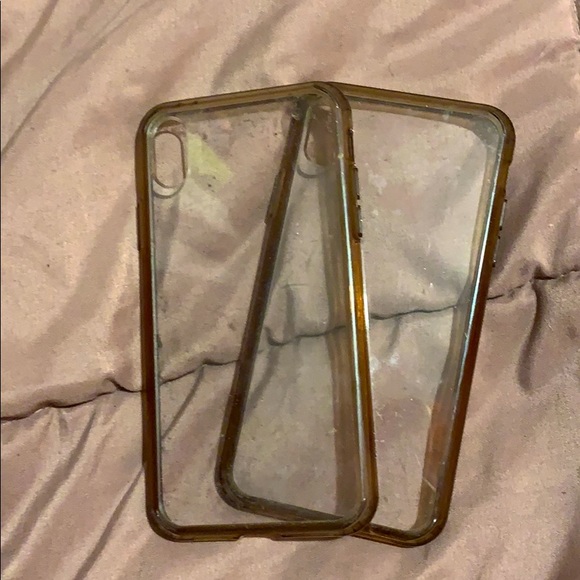 Two clear cases - Picture 1 of 2